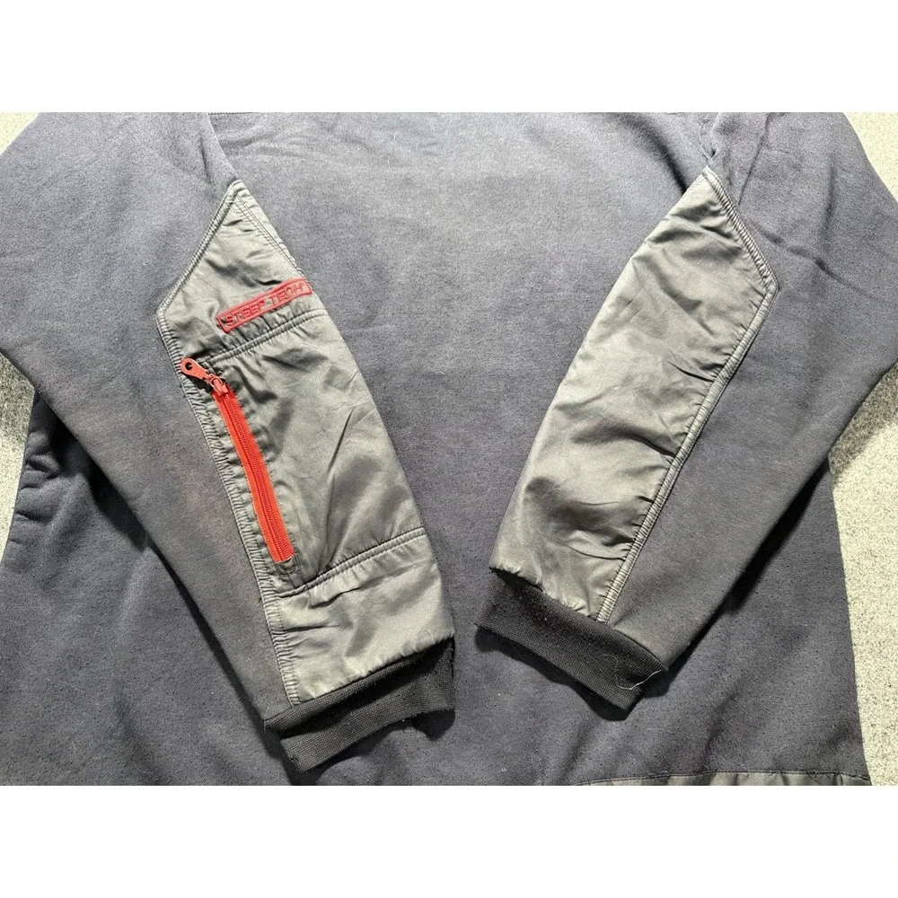 The North Face pullover fair